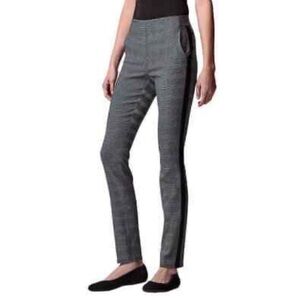 NWT Vera Wang The Polished Twill Skinny Pant, Sz M